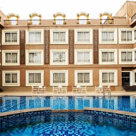 Zone Connect By The Park Parra Goa Hotel Anjuna Ngoại thất bức ảnh