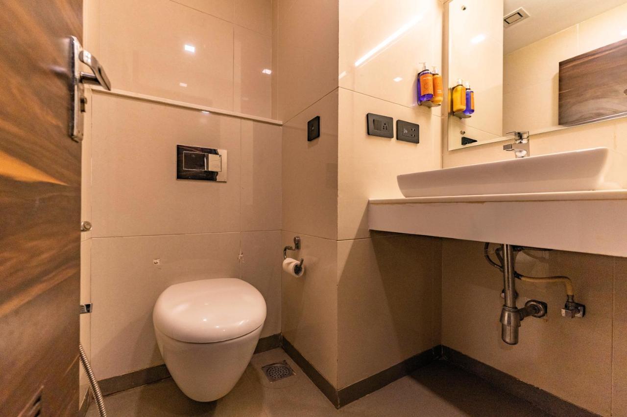 Zone Connect By The Park Parra Goa Hotel Anjuna Ngoại thất bức ảnh