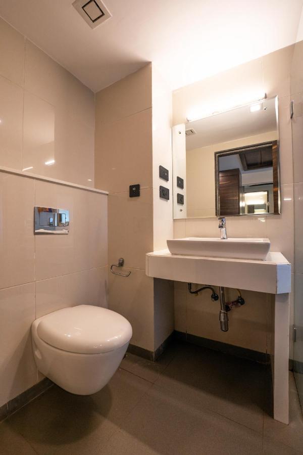 Zone Connect By The Park Parra Goa Hotel Anjuna Ngoại thất bức ảnh