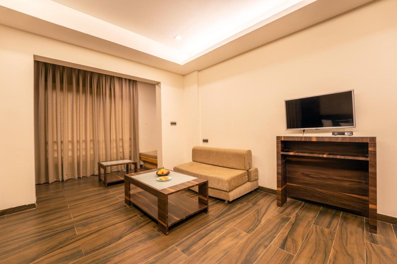 Zone Connect By The Park Parra Goa Hotel Anjuna Ngoại thất bức ảnh
