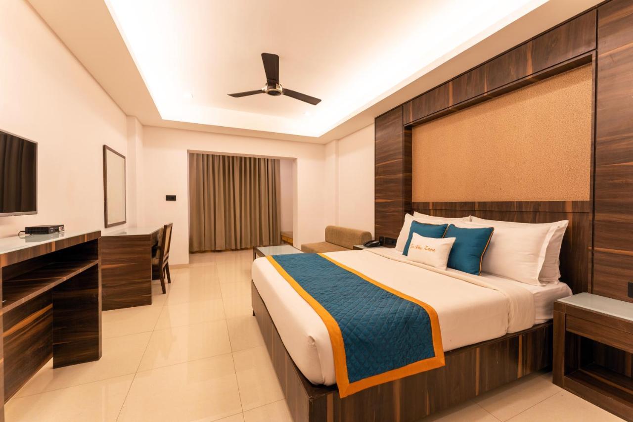 Zone Connect By The Park Parra Goa Hotel Anjuna Ngoại thất bức ảnh