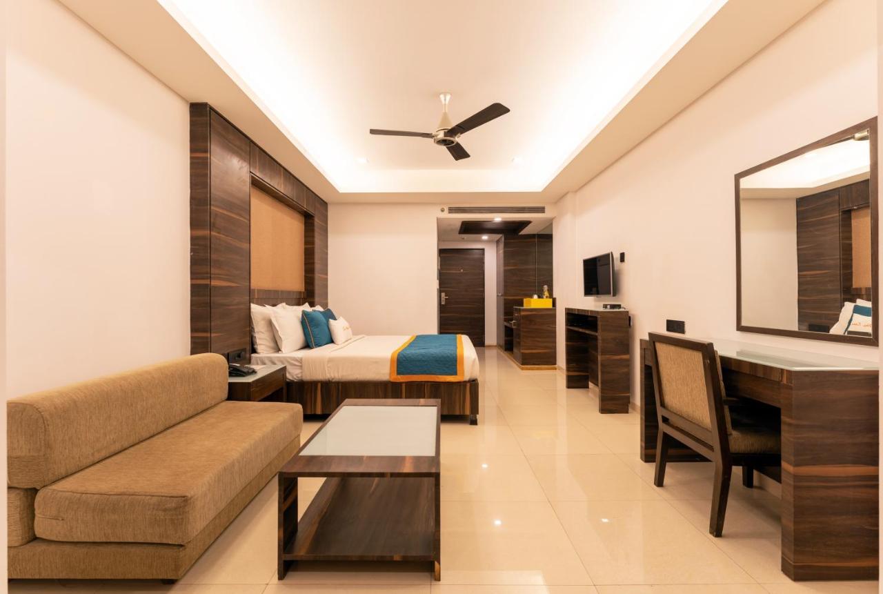 Zone Connect By The Park Parra Goa Hotel Anjuna Ngoại thất bức ảnh